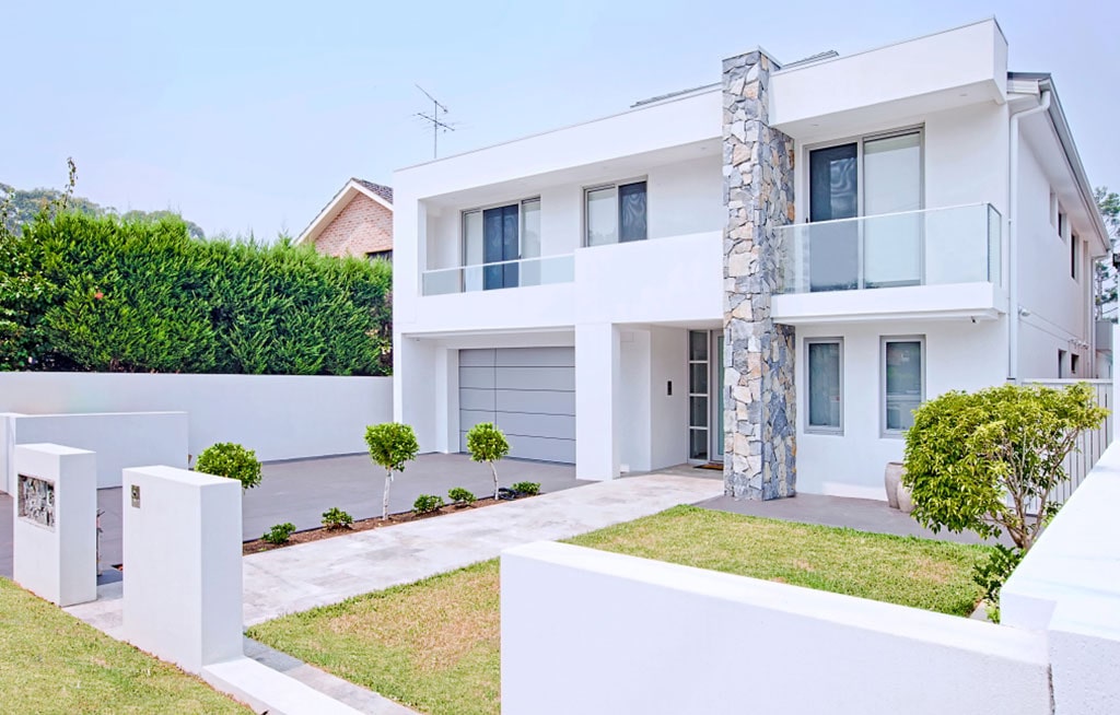 87 Burbank Avenue Picnic Point NSW 2213